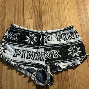 Super comfy PINK shorts